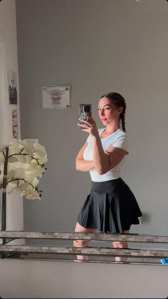 I’m only interested in a serious relationship with a mature man, I don’t take money for sex, no games must be ready for a din - Image 2